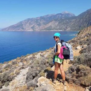 agios pavlos kobieta na szlaku