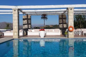 rastoni basen1 basen w hotelu warsztaty kulinarne