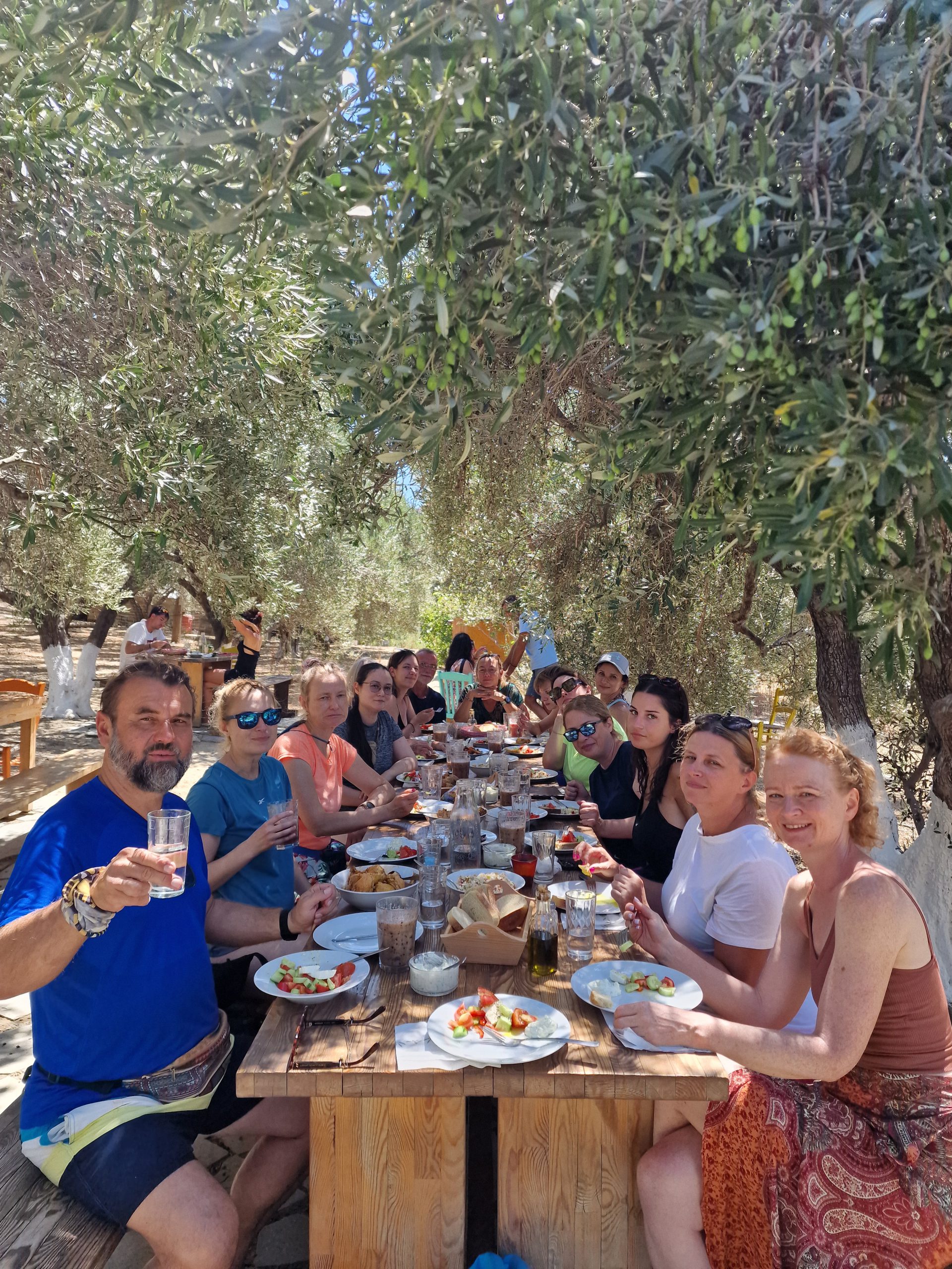 Pilates Camp, Biesiada w cieniu drzew (2025) Pilates Camp, Biesiada w cieniu drzew (2025)