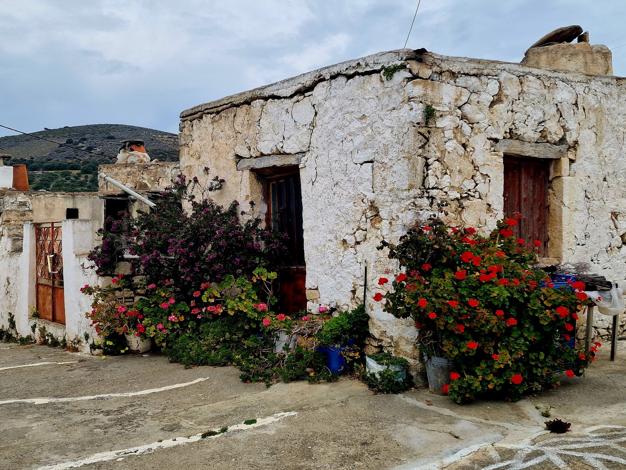 Kreta, która odchodzi – opuszczona wioska Perivolakia